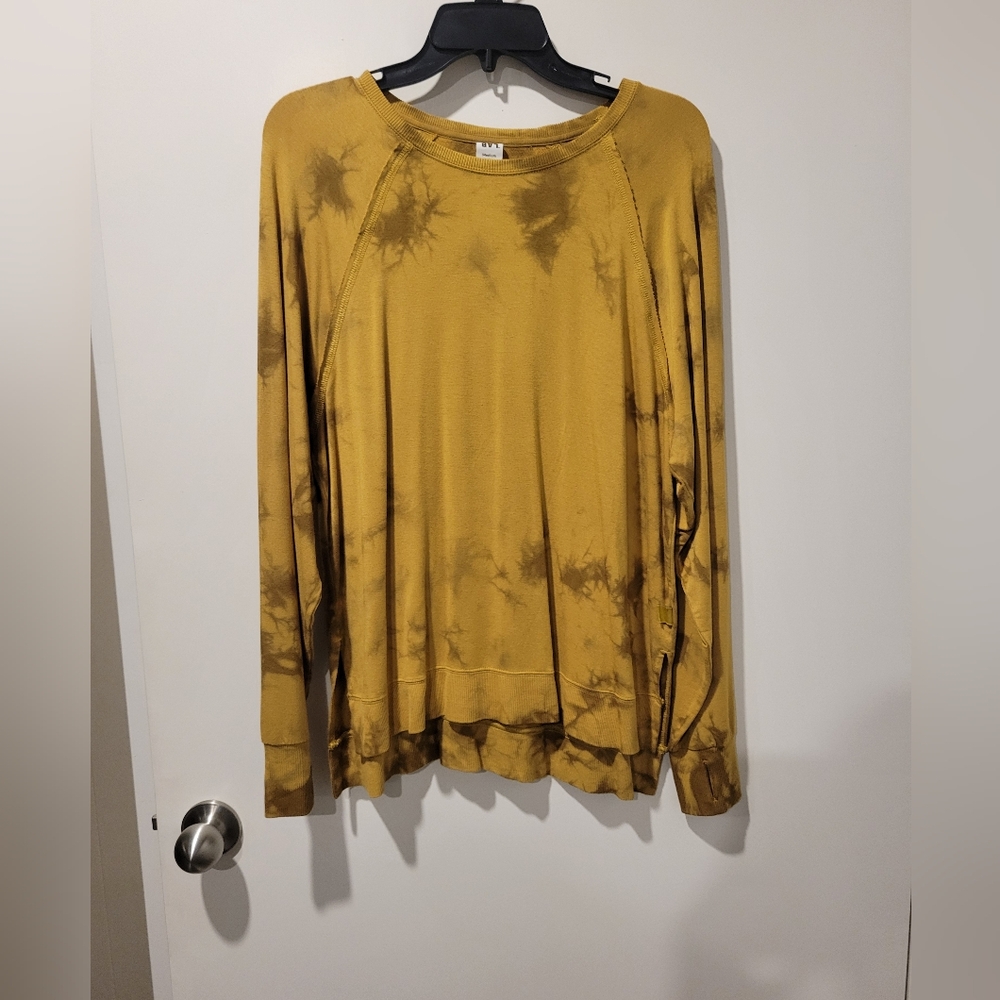 Joy lab super soft top size Medium